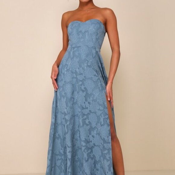 NWT Lulus Garden Of Romance Dusty Blue Floral Strapless Maxi Dress - Size M - Picture 1 of 1
